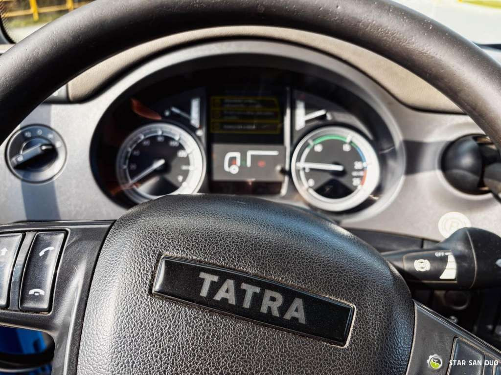 Kravas automašīna Tatra  T158 PHOENIX 6x6 Euro 6: foto 13