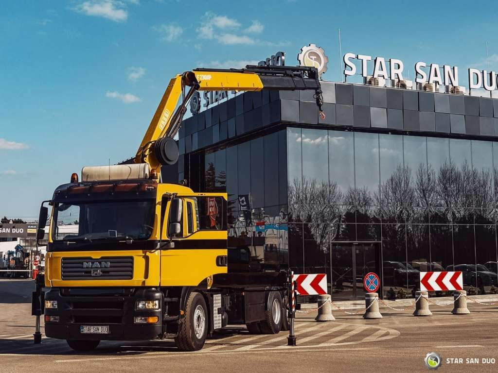 Kravas auto ar manipulatoru MAN  TGA 18.440 6x2 FASSI F 210 A.24  Crane Rotator: foto 10