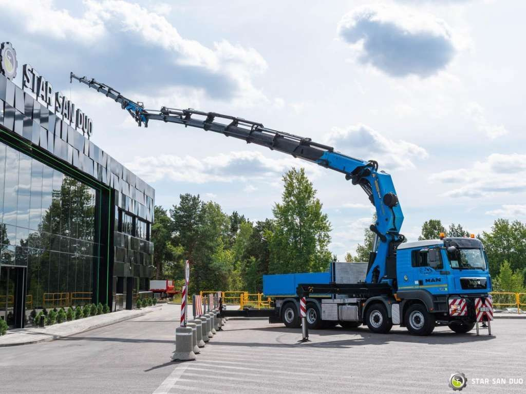 MAN TGA 35.480 8x4 H PALFINGER PK 150002 Crane Winc - Kravas auto ar manipulatoru: foto 2 MAN TGA 35.480 8x4 H PALFINGER PK 150002 Crane Winc - Kravas auto ar manipulatoru: foto 2