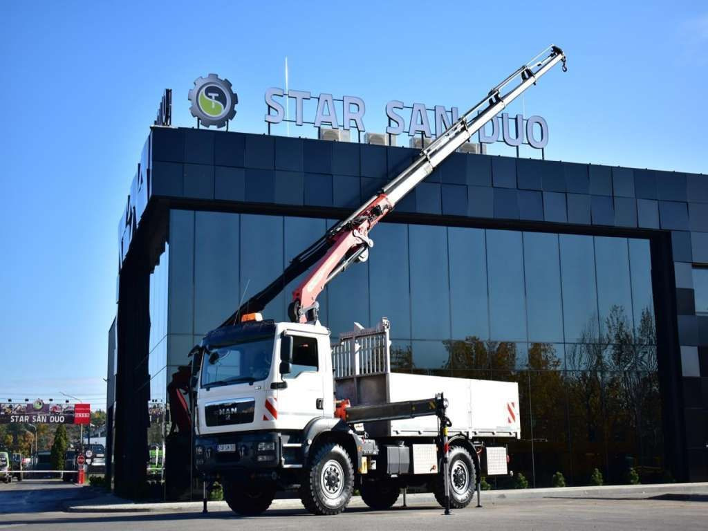 MAN TGM 18.340 4x4 PALFINGER PK 18002 CRANE WINCH MAN TGM 18.340 4x4 PALFINGER PK 18002 CRANE WINCH - Kravas auto ar manipulatoru, Bortu kravas automašīna/ Platforma: foto 1 MAN TGM 18.340 4x4 PALFINGER PK 18002 CRANE WINCH MAN TGM 18.340 4x4 PALFINGER PK 18002 CRANE WINCH - Kravas auto ar manipulatoru, Bortu kravas automašīna/ Platforma: foto 1