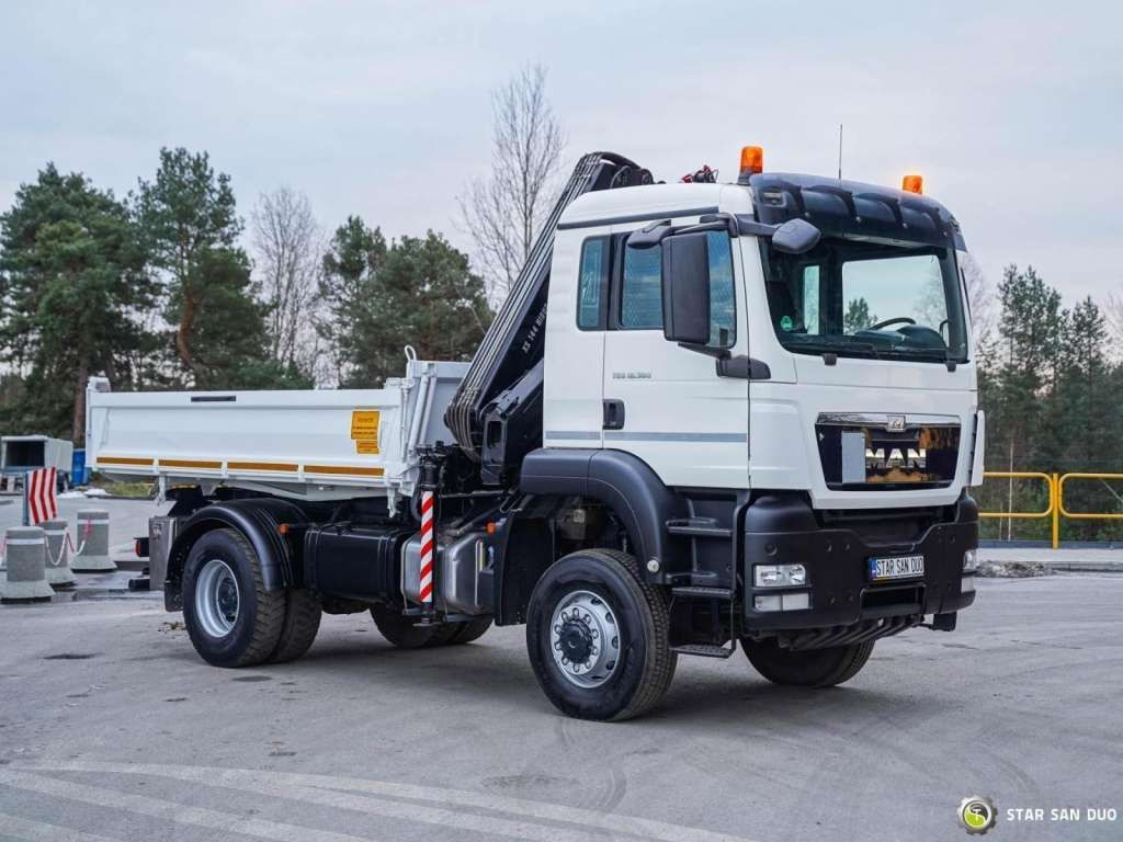 MAN TGS 18.360 4x4 HIAB 144 E-4 Crane Kipper MAN TGS 18.360 4x4 HIAB 144 E-4 Crane Kipper - Kravas automašīna pašizgāzējs: foto 2 MAN TGS 18.360 4x4 HIAB 144 E-4 Crane Kipper MAN TGS 18.360 4x4 HIAB 144 E-4 Crane Kipper - Kravas automašīna pašizgāzējs: foto 2
