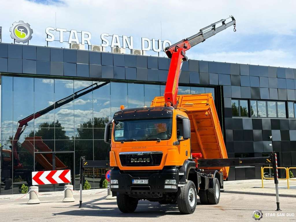 MAN TGS 18.480 4x4 PALFINGER PK 22002 Crane Kipper - Kravas automašīna pašizgāzējs: foto 1 MAN TGS 18.480 4x4 PALFINGER PK 22002 Crane Kipper - Kravas automašīna pašizgāzējs: foto 1