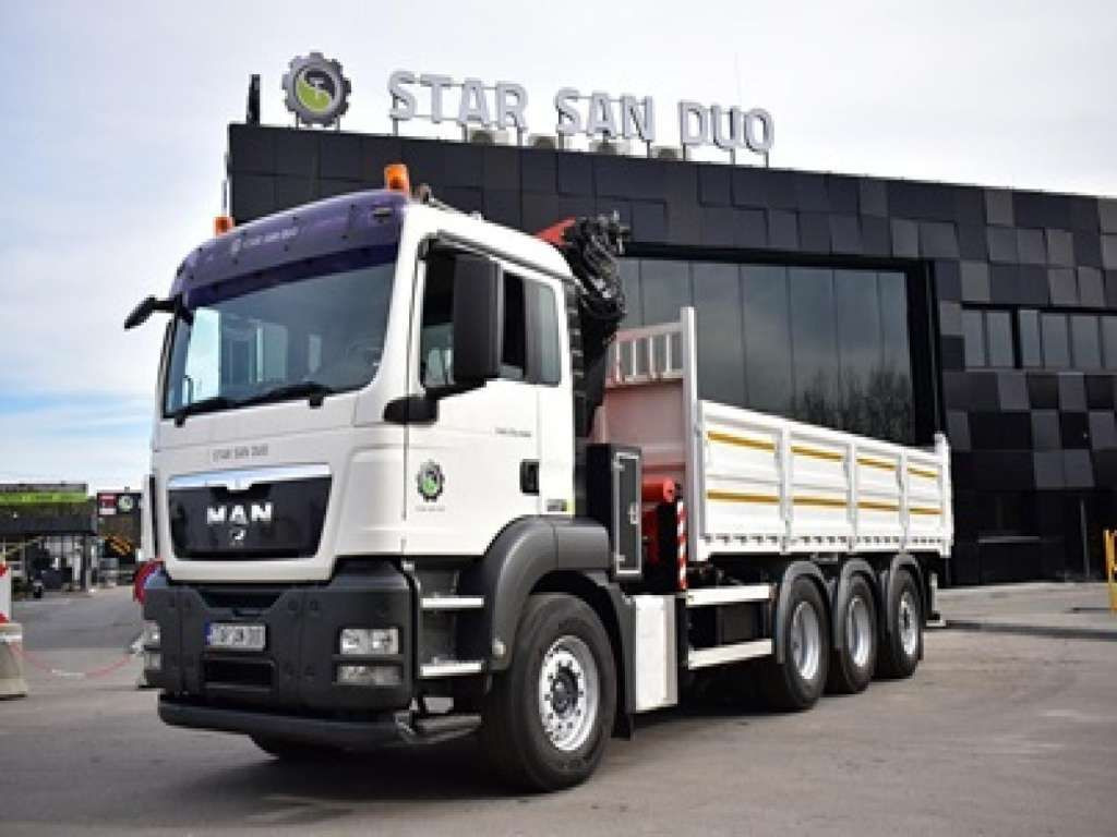 MAN TGS 35.400 8X4 PALFINGER PK 33002 CRANE KIPPER - Kravas auto ar manipulatoru, Kravas automašīna pašizgāzējs: foto 4 MAN TGS 35.400 8X4 PALFINGER PK 33002 CRANE KIPPER - Kravas auto ar manipulatoru, Kravas automašīna pašizgāzējs: foto 4