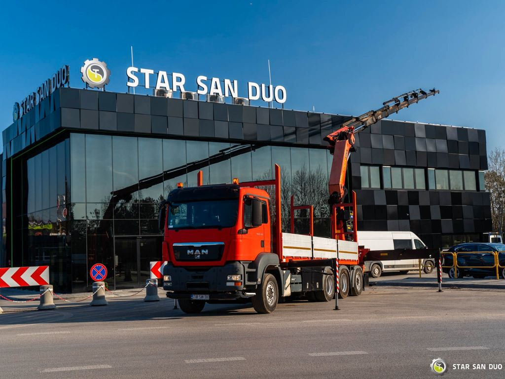 MAN TGS 35.400 PALFINGER PK 44002 WINCH TRIDEM KRAN - Kravas auto ar manipulatoru, Bortu kravas automašīna/ Platforma: foto 1 MAN TGS 35.400 PALFINGER PK 44002 WINCH TRIDEM KRAN - Kravas auto ar manipulatoru, Bortu kravas automašīna/ Platforma: foto 1