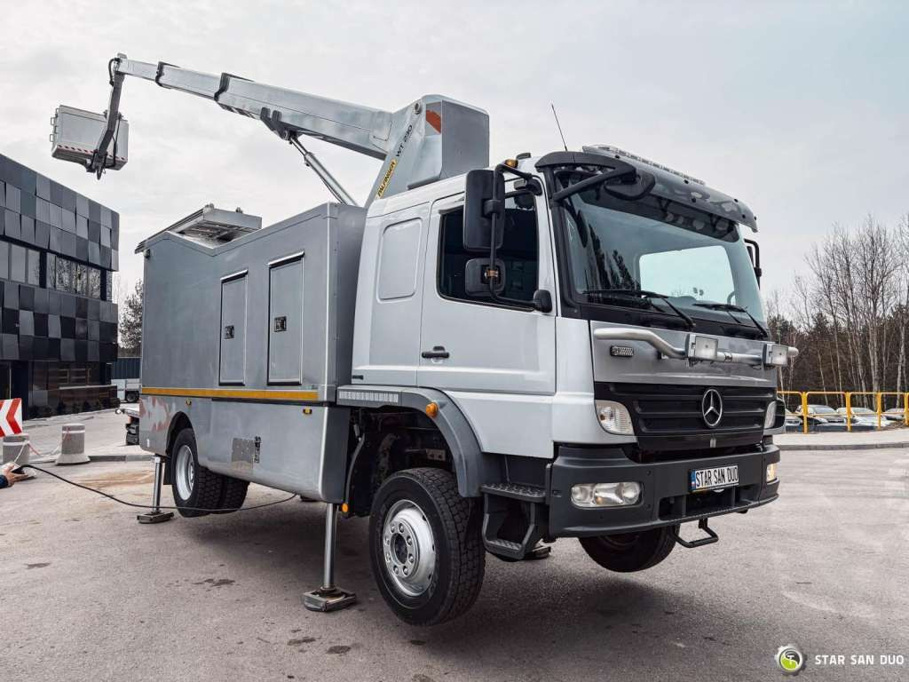 Mercedes-Benz 1529 4x4 Atego Lift Palfinger Wumag WT 230 - Autopacēlājs: foto 4 Mercedes-Benz 1529 4x4 Atego Lift Palfinger Wumag WT 230 - Autopacēlājs: foto 4