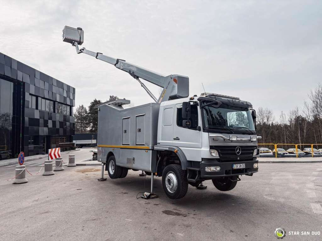 Mercedes-Benz 1529 4x4 Atego Lift Palfinger Wumag WT 230 - Autopacēlājs: foto 5 Mercedes-Benz 1529 4x4 Atego Lift Palfinger Wumag WT 230 - Autopacēlājs: foto 5