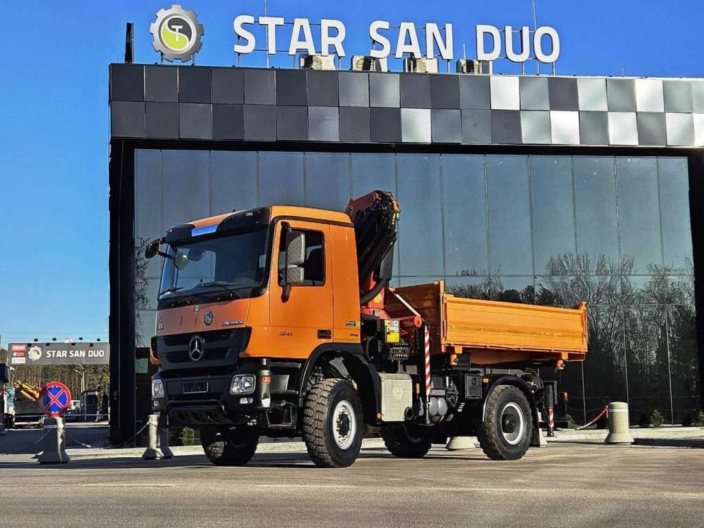 Mercedes-Benz ACTROS 1841 4x4 PALFINGER PK 22002 CRANE KIPER - Kravas auto ar manipulatoru: foto 3 Mercedes-Benz ACTROS 1841 4x4 PALFINGER PK 22002 CRANE KIPER - Kravas auto ar manipulatoru: foto 3