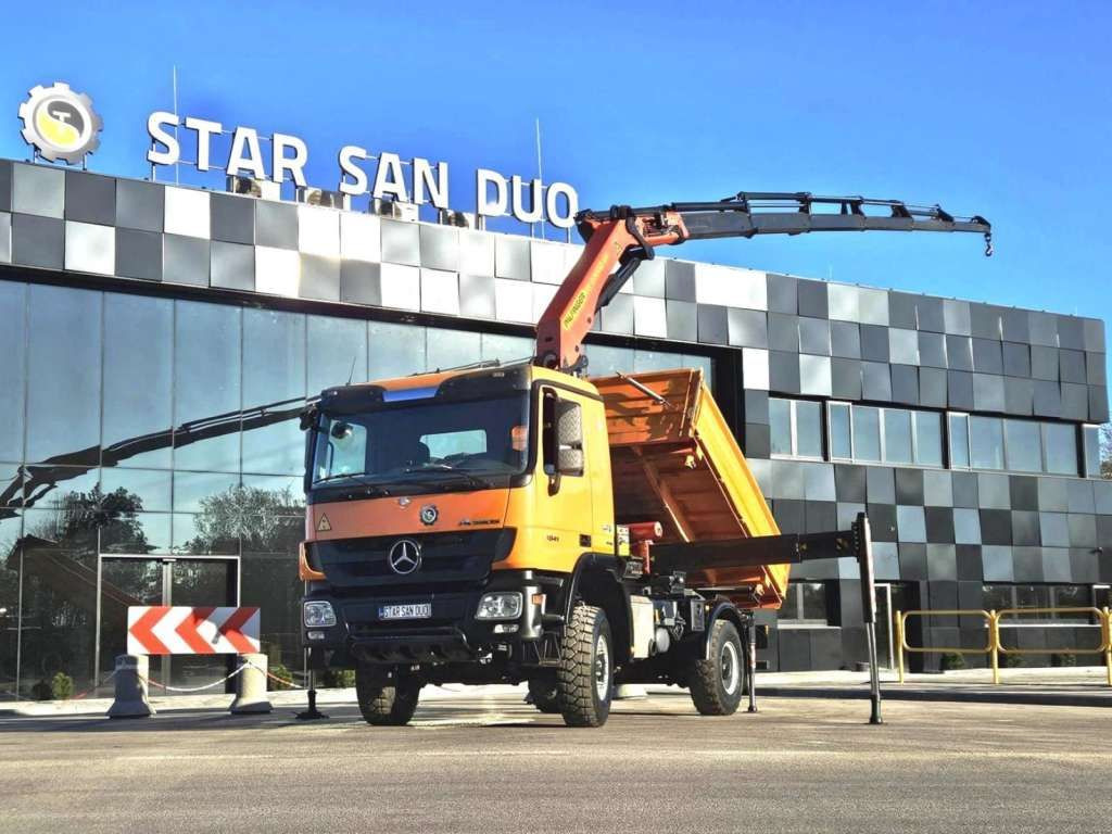 Mercedes-Benz ACTROS 1841 4x4 PALFINGER PK 22002 CRANE KIPER - Kravas auto ar manipulatoru: foto 1 Mercedes-Benz ACTROS 1841 4x4 PALFINGER PK 22002 CRANE KIPER - Kravas auto ar manipulatoru: foto 1