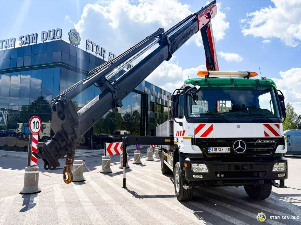 Mercedes-Benz ACTROS 2044A 4x4 Palfinger PK 20002 hds Crane - Kravas auto ar manipulatoru: foto 4 Mercedes-Benz ACTROS 2044A 4x4 Palfinger PK 20002 hds Crane - Kravas auto ar manipulatoru: foto 4
