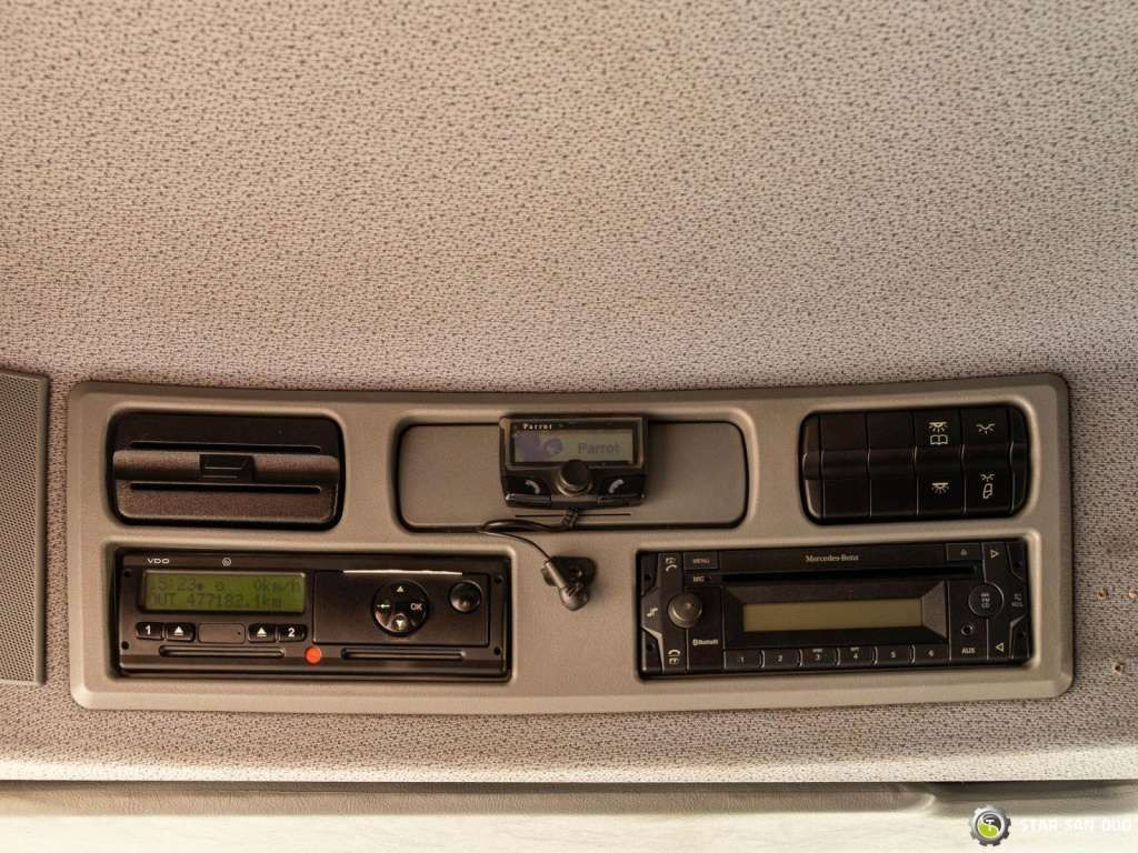 Kravas auto ar manipulatoru Mercedes-Benz ACTROS 2541 6x2 Palfinger PK 34002 Crane Winch: foto 23 Kravas auto ar manipulatoru Mercedes-Benz ACTROS 2541 6x2 Palfinger PK 34002 Crane Winch: foto 23