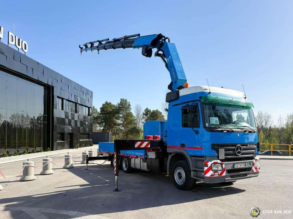 Mercedes-Benz ACTROS 2646L 6x4 PALFINGER 36002 Crane Winch - Kravas auto ar manipulatoru: foto 2 Mercedes-Benz ACTROS 2646L 6x4 PALFINGER 36002 Crane Winch - Kravas auto ar manipulatoru: foto 2