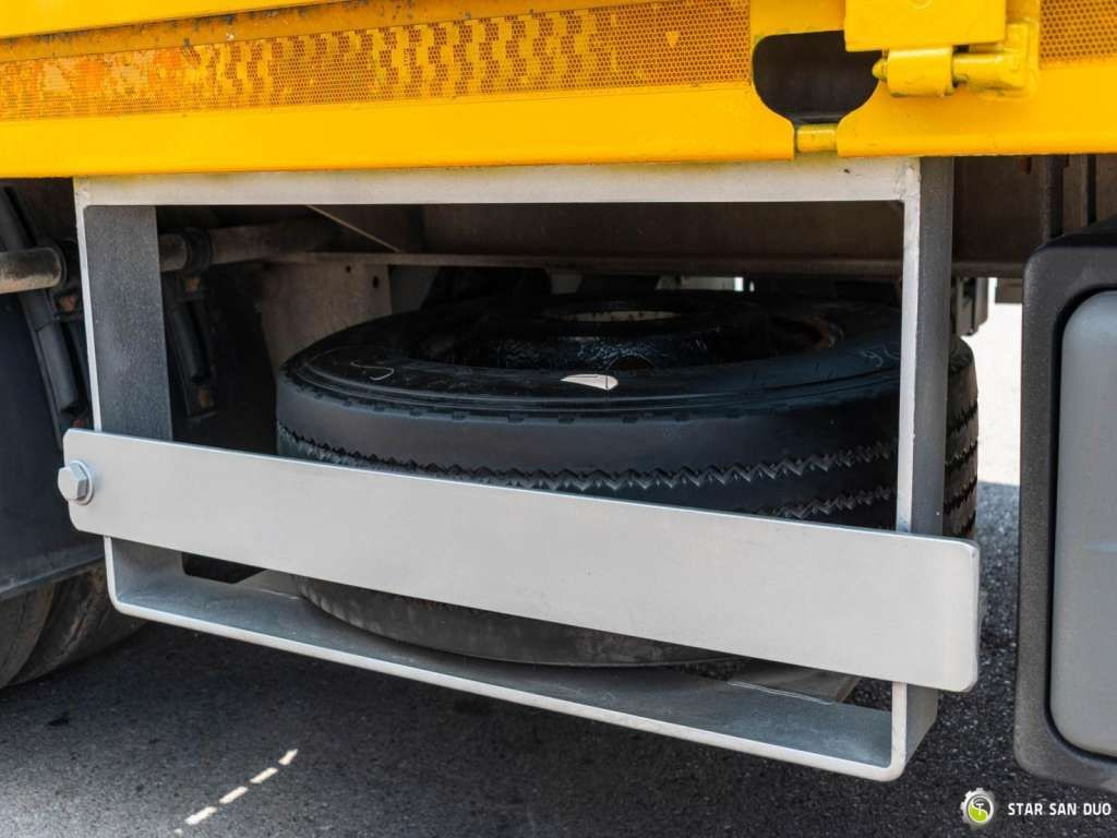 Jaunā Piekabe zema profila platforma Müller-Mitteltal TAL ETUE-TA Hydraulic Ramps: foto 21