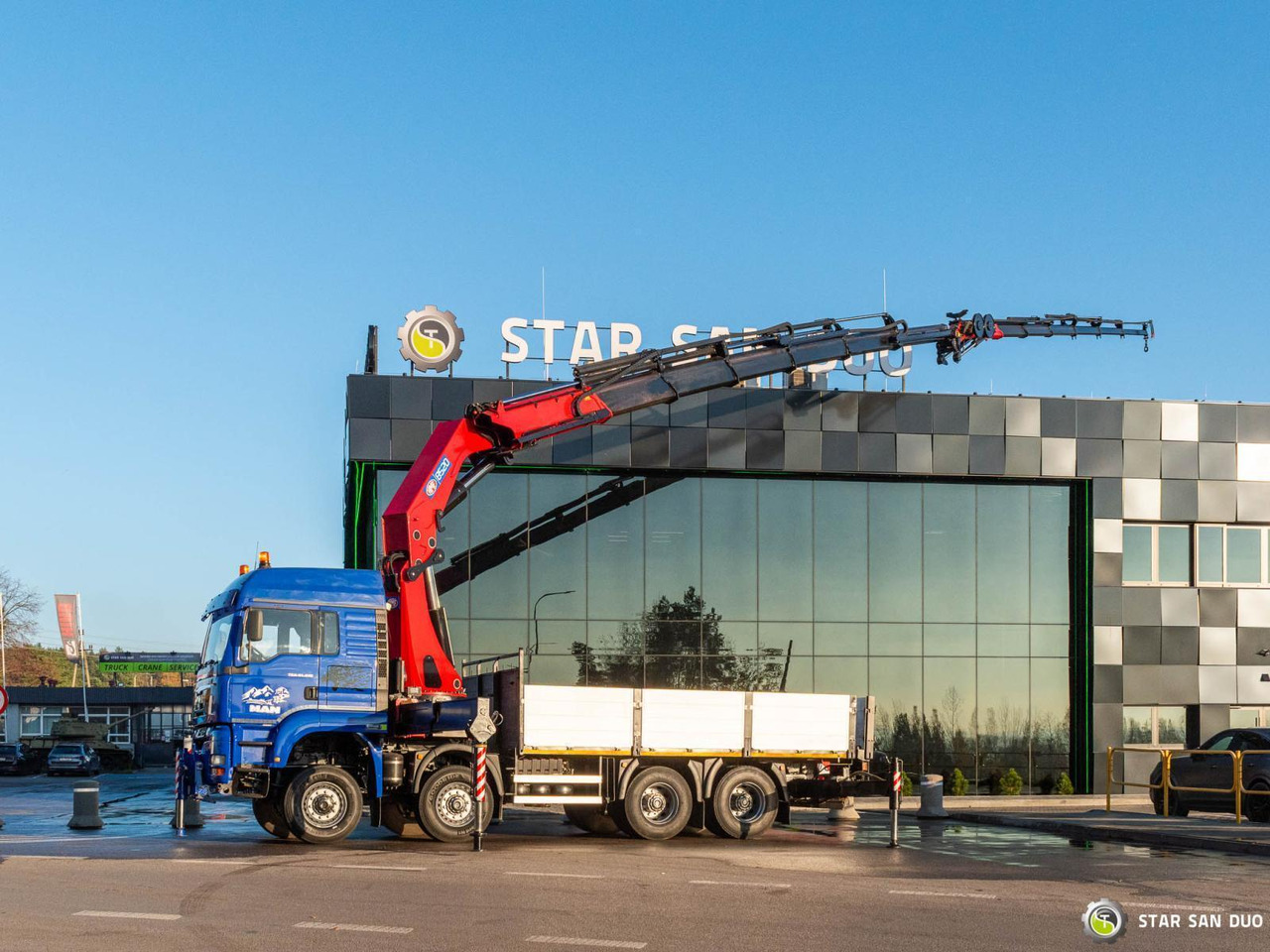 - Kravas auto ar manipulatoru: foto 3 - Kravas auto ar manipulatoru: foto 3