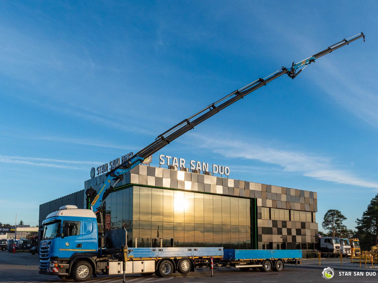 - Kravas auto ar manipulatoru: foto 3 - Kravas auto ar manipulatoru: foto 3