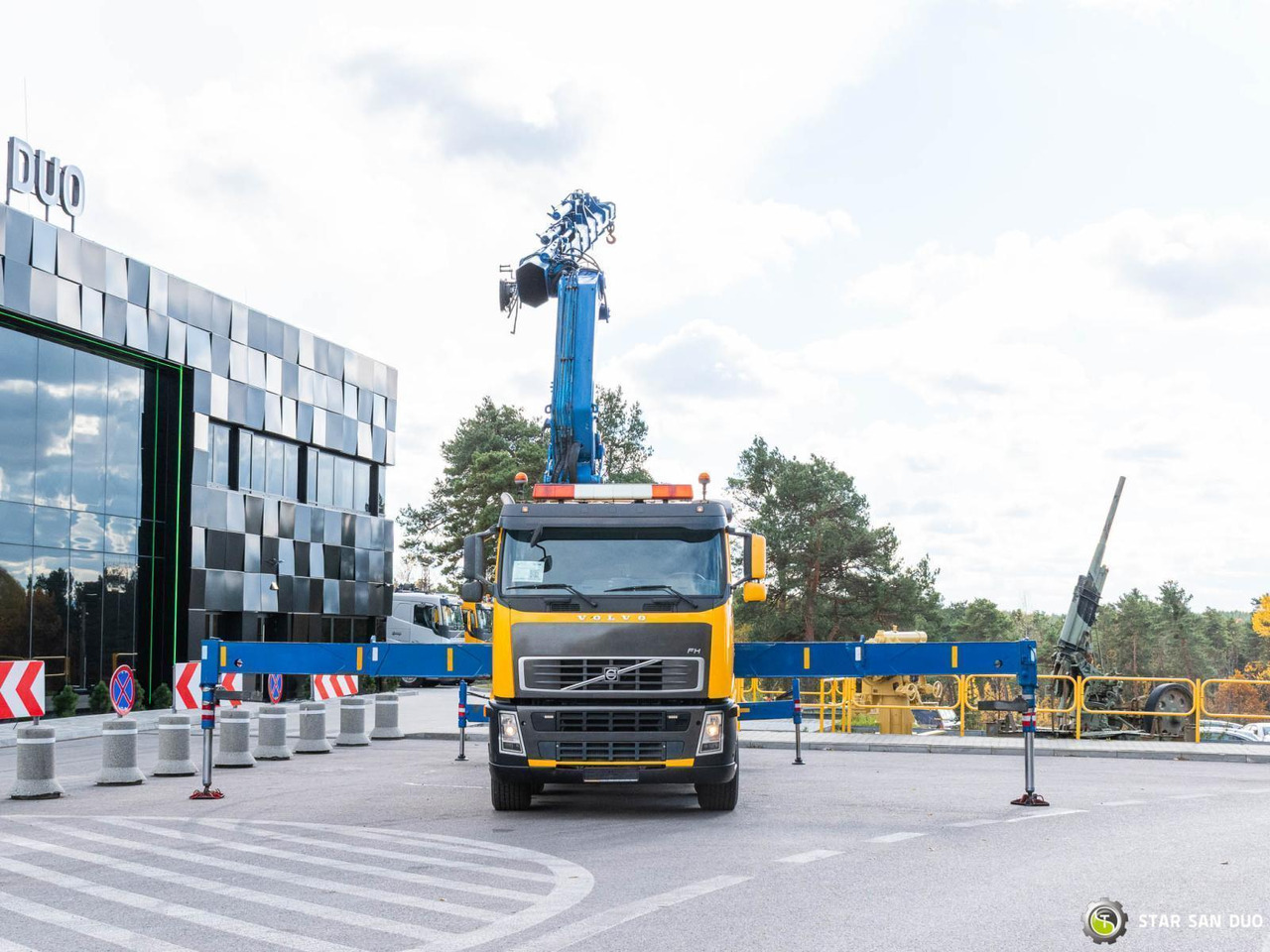 - Kravas auto ar manipulatoru: foto 3 - Kravas auto ar manipulatoru: foto 3