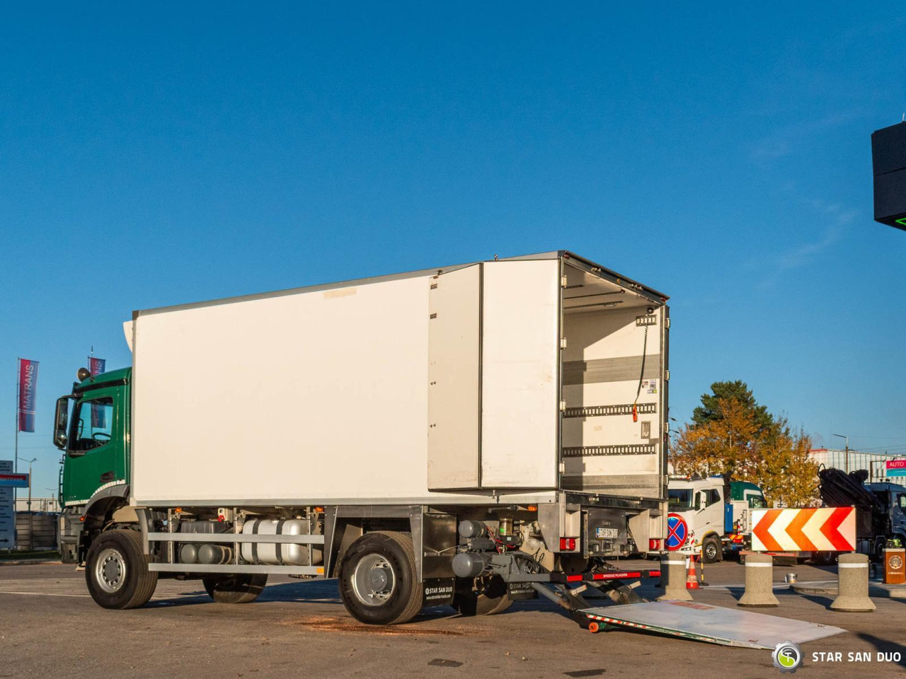 - Šasija kravas automašīna: foto 3 - Šasija kravas automašīna: foto 3