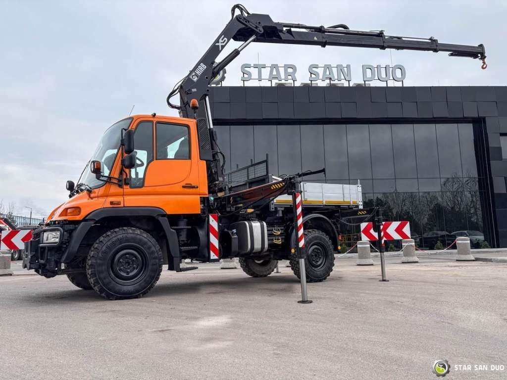 Unimog Mercedes-Benz UNIMOG U300 4x4 HIAB 122 D-3 CRANE Unimog Mercedes-Benz UNIMOG U300 4x4 HIAB 122 D-3 CRANE - Kravas auto ar manipulatoru, Bortu kravas automašīna/ Platforma: foto 2 Unimog Mercedes-Benz UNIMOG U300 4x4 HIAB 122 D-3 CRANE Unimog Mercedes-Benz UNIMOG U300 4x4 HIAB 122 D-3 CRANE - Kravas auto ar manipulatoru, Bortu kravas automašīna/ Platforma: foto 2