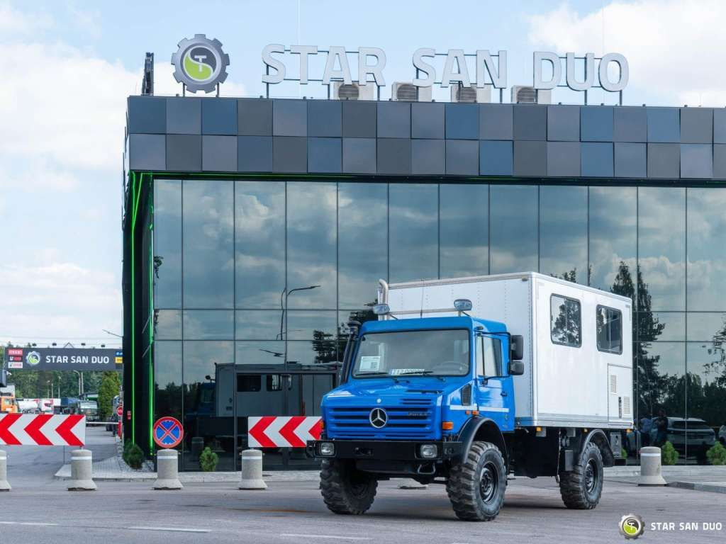 Unimog Mercedes-Benz Unimog U 4000 4x4 Camper Expeditio - Šasija kravas automašīna: foto 1 Unimog Mercedes-Benz Unimog U 4000 4x4 Camper Expeditio - Šasija kravas automašīna: foto 1