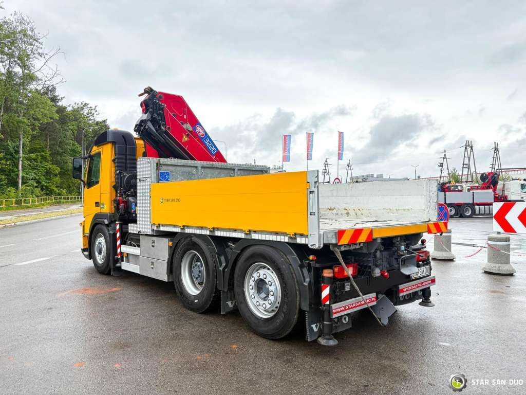 Volvo FM 460 6x4x4 HMF 3220 Crane HDS - Vilcējs: foto 5 Volvo FM 460 6x4x4 HMF 3220 Crane HDS - Vilcējs: foto 5
