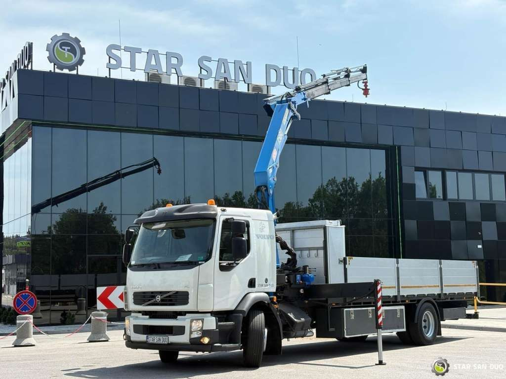 Volvo FE 240 4x2 HMF 1560 K3 HDS Rotator Crane Kran - Kravas auto ar manipulatoru: foto 1 Volvo FE 240 4x2 HMF 1560 K3 HDS Rotator Crane Kran - Kravas auto ar manipulatoru: foto 1
