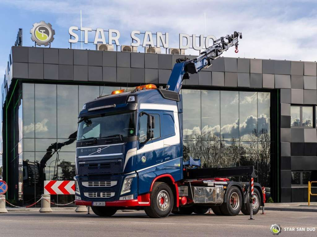 Volvo FH 500 6x2 HMF 3220-K5 HDS Crane Euro 6 - Kravas auto ar manipulatoru: foto 1 Volvo FH 500 6x2 HMF 3220-K5 HDS Crane Euro 6 - Kravas auto ar manipulatoru: foto 1