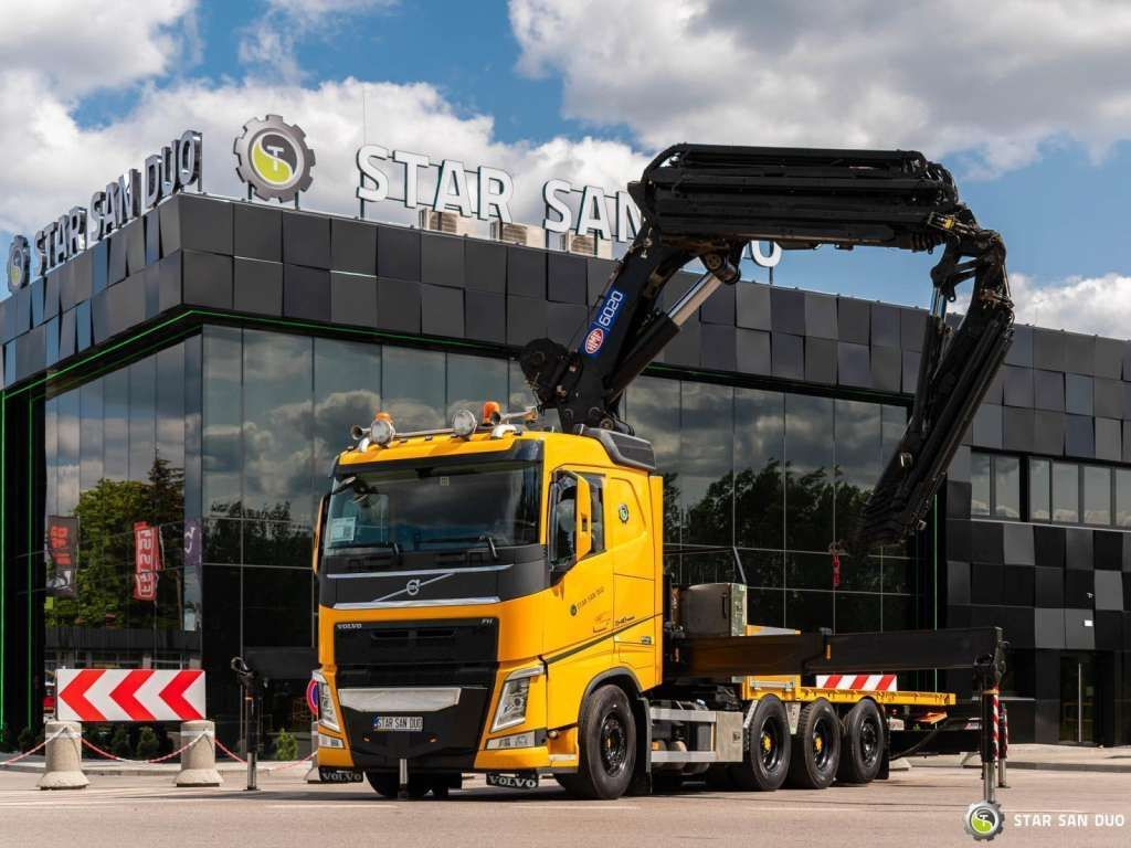 Volvo FH 540 8x4 HMF 6020 Fly Jib Winch - Kravas auto ar manipulatoru: foto 5 Volvo FH 540 8x4 HMF 6020 Fly Jib Winch - Kravas auto ar manipulatoru: foto 5