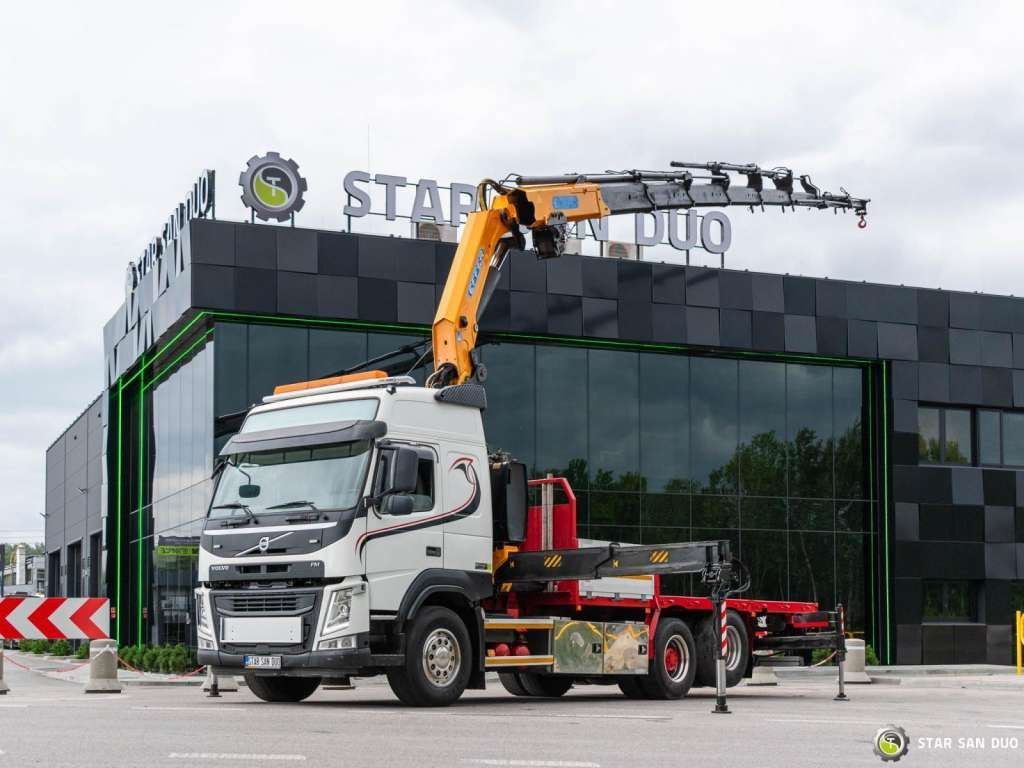 Volvo FM 450 6x2 EFFER 395/8S Euro 6 Crane Winch - Kravas auto ar manipulatoru: foto 2 Volvo FM 450 6x2 EFFER 395/8S Euro 6 Crane Winch - Kravas auto ar manipulatoru: foto 2