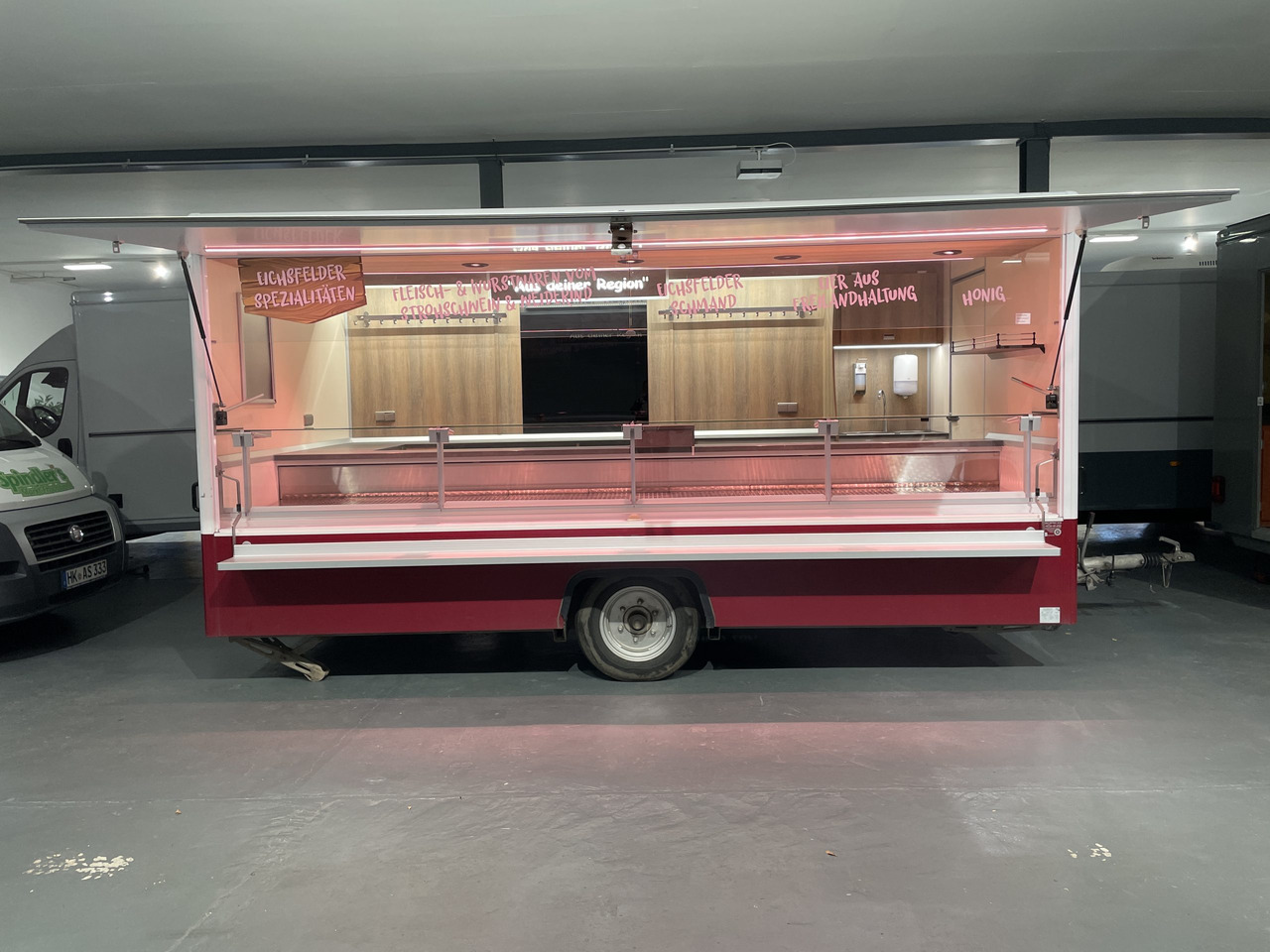 Verkaufsanhänger BORCO HÖHNS - Tirdzniecības piekabe: foto 1 Verkaufsanhänger BORCO HÖHNS - Tirdzniecības piekabe: foto 1