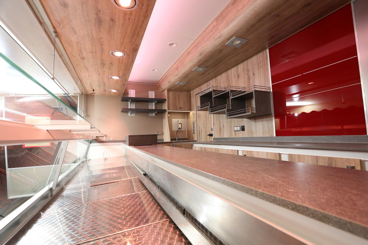 Wochenmarktmobil BORCO HÖHNS - Tirdzniecības kravas automašīna: foto 4 Wochenmarktmobil BORCO HÖHNS - Tirdzniecības kravas automašīna: foto 4