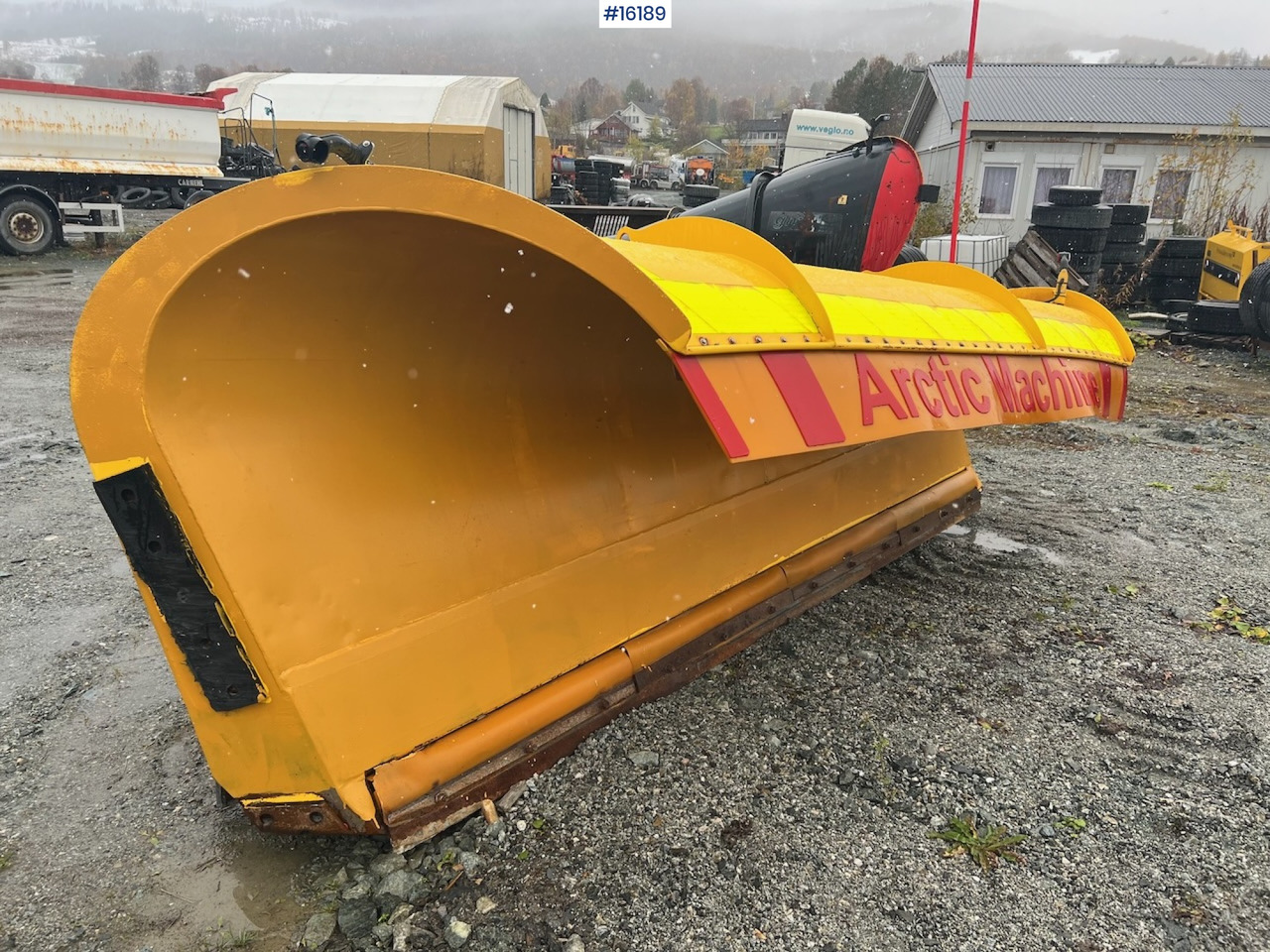 Artic Machine plog - Sniega arkls: foto 1 Artic Machine plog - Sniega arkls: foto 1