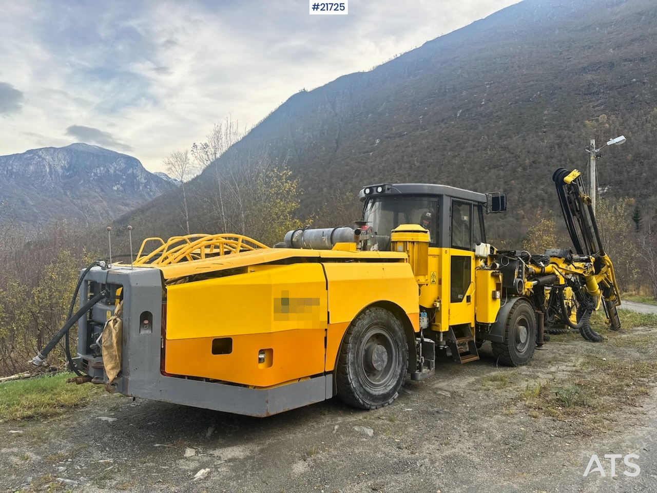 Atlas Copco 2015 Atlas Copco Boomer MC2 Tunnelborerigg. - Tuneļu urbšanas mašīna: foto 3 Atlas Copco 2015 Atlas Copco Boomer MC2 Tunnelborerigg. - Tuneļu urbšanas mašīna: foto 3