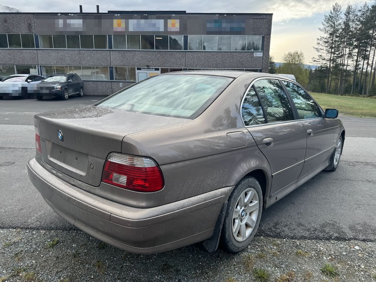 BMW 520 - Vieglā automašīna: foto 5 BMW 520 - Vieglā automašīna: foto 5