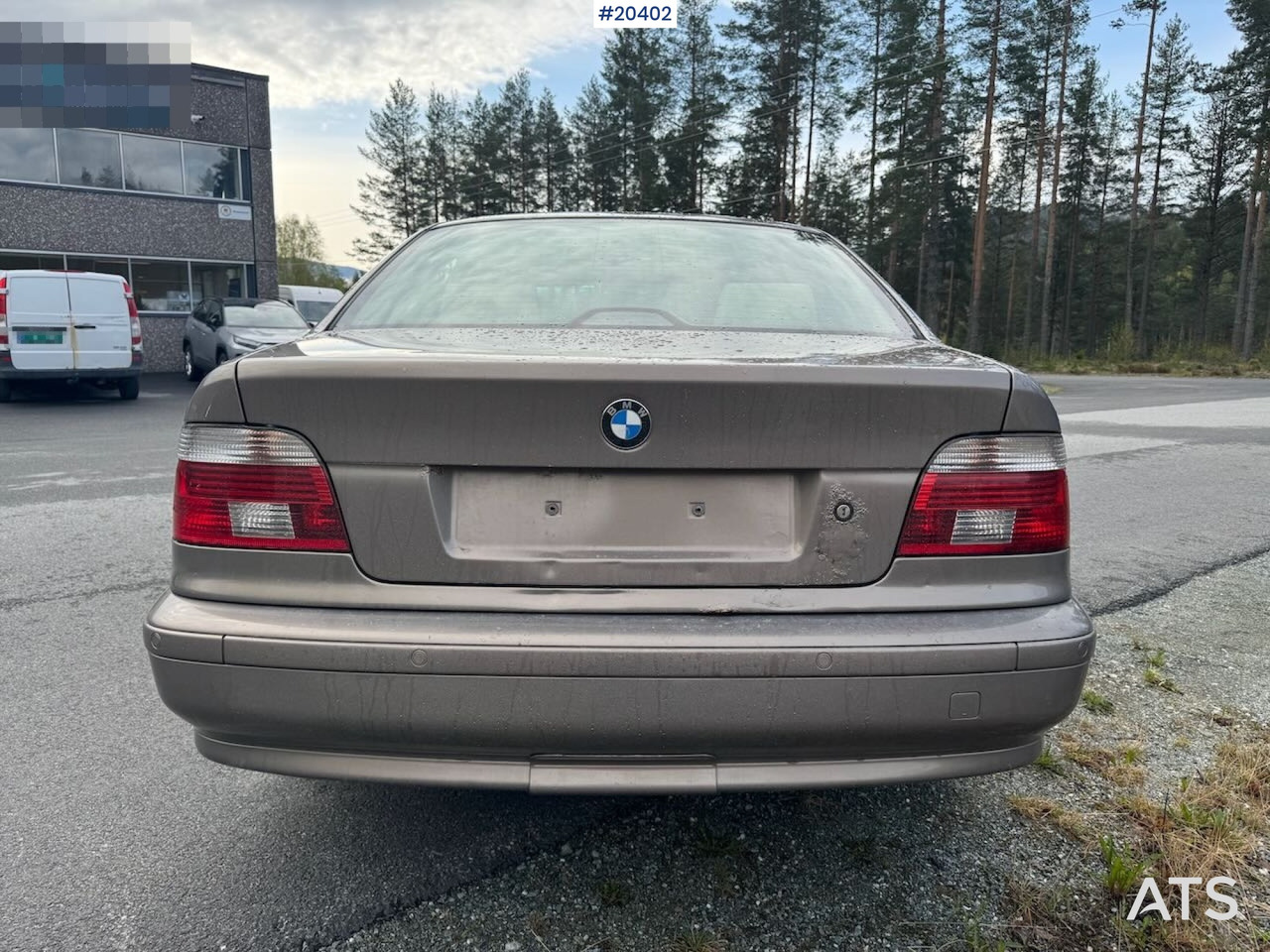 BMW 520 - Vieglā automašīna: foto 4 BMW 520 - Vieglā automašīna: foto 4