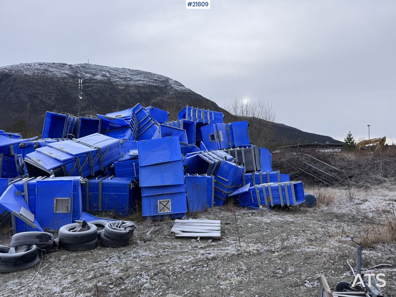 Blå plastkopper Blå Plastkopper - Instrument/ Aprīkojums: foto 4 Blå plastkopper Blå Plastkopper - Instrument/ Aprīkojums: foto 4