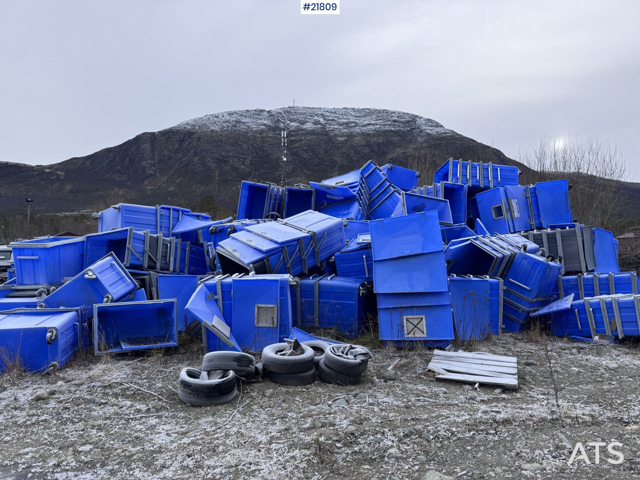 Blå plastkopper Blå Plastkopper - Instrument/ Aprīkojums: foto 1 Blå plastkopper Blå Plastkopper - Instrument/ Aprīkojums: foto 1