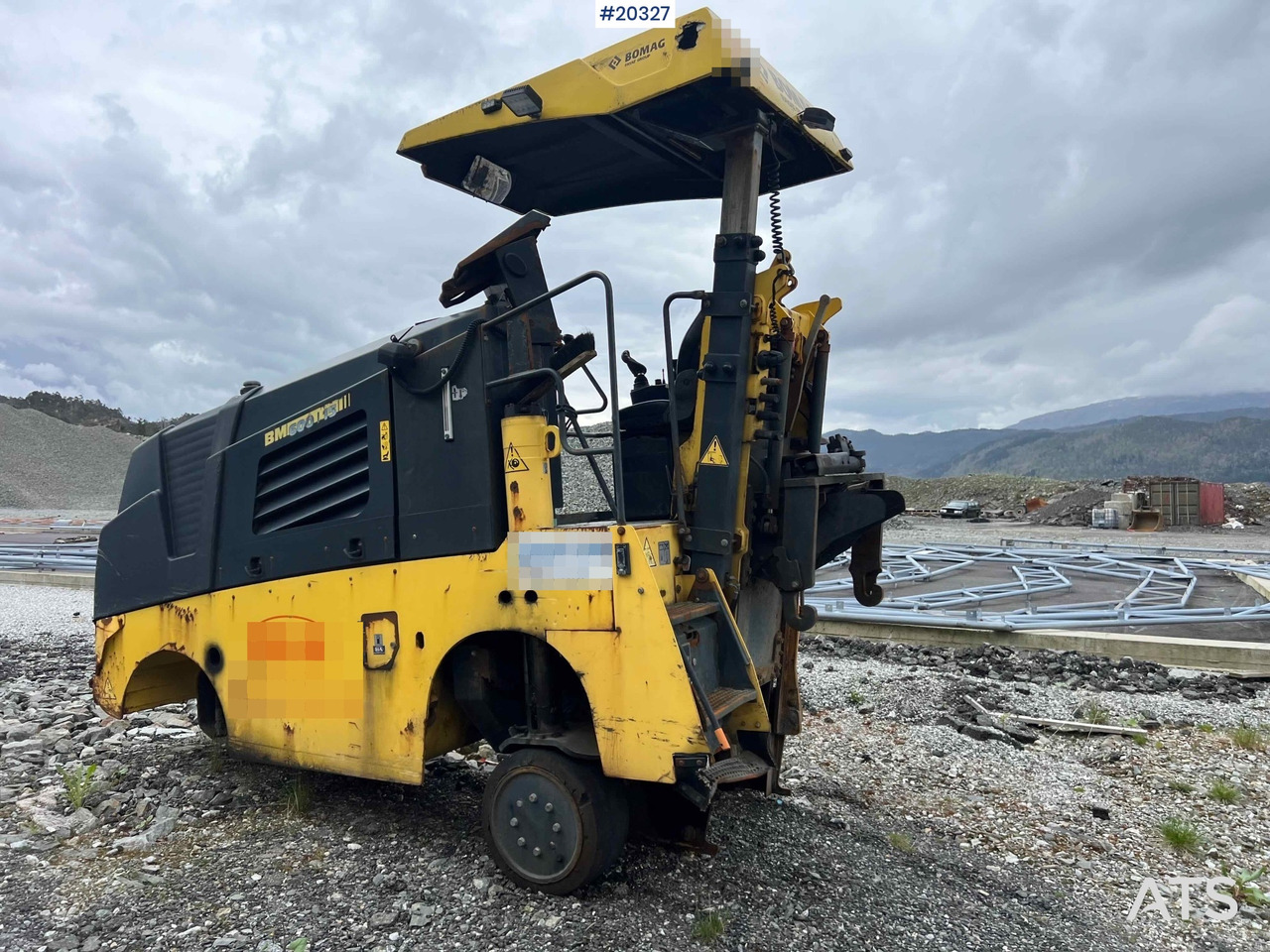 Bomag BM600/15 - Asfalta ieklāšanas tehnika: foto 2 Bomag BM600/15 - Asfalta ieklāšanas tehnika: foto 2