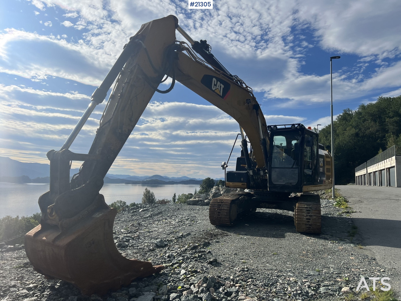 CAT 320 EL - Kāpurķēžu ekskavators: foto 3 CAT 320 EL - Kāpurķēžu ekskavators: foto 3
