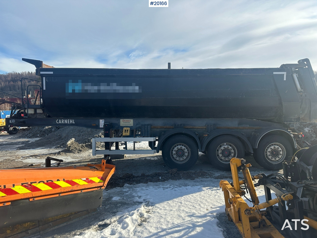 Puspiekabe pašizgāzējs Carnehl 3 akslet tippsemi: foto 6