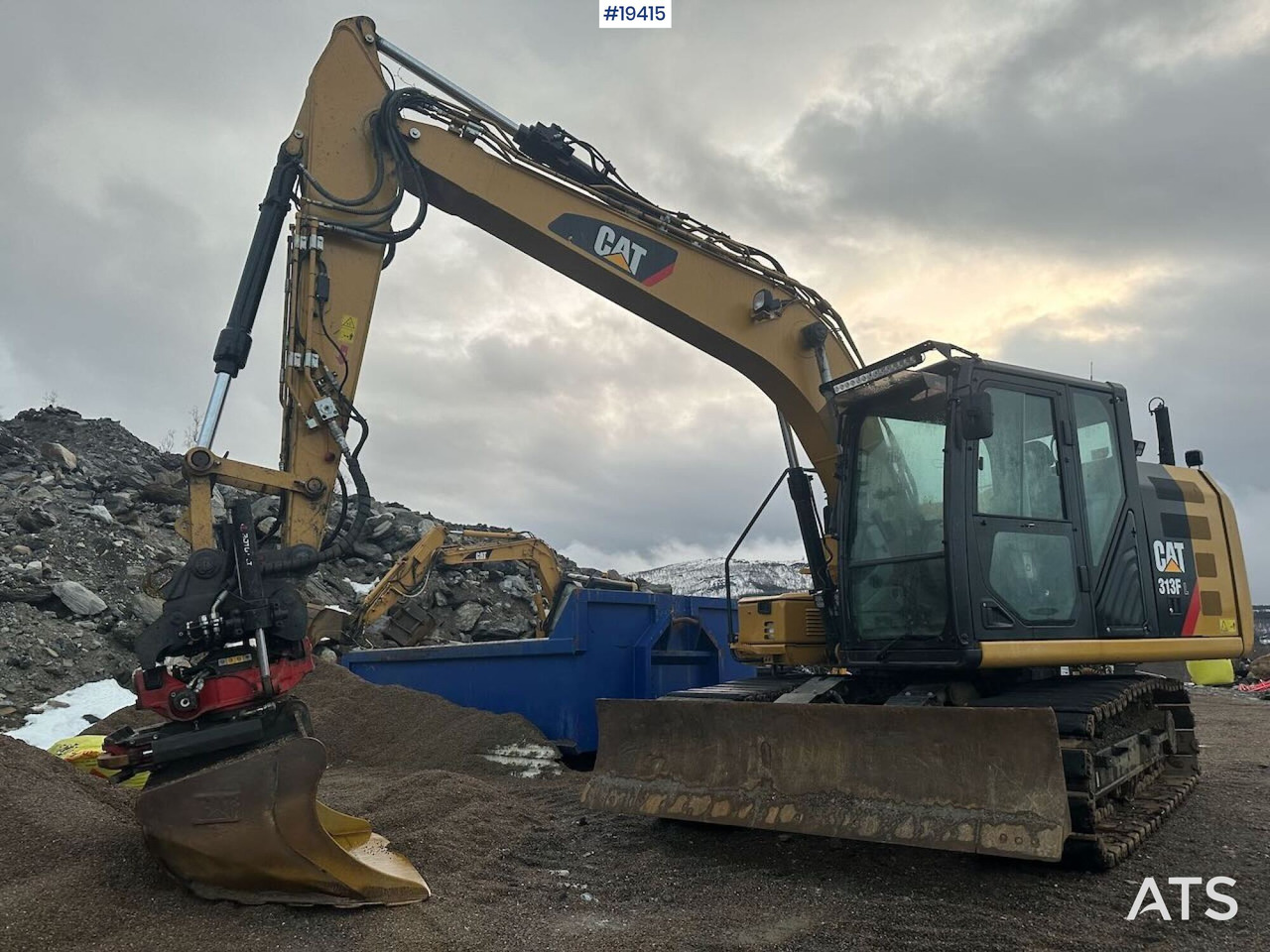 Caterpillar 313FL - Ekskavators: foto 1 Caterpillar 313FL - Ekskavators: foto 1