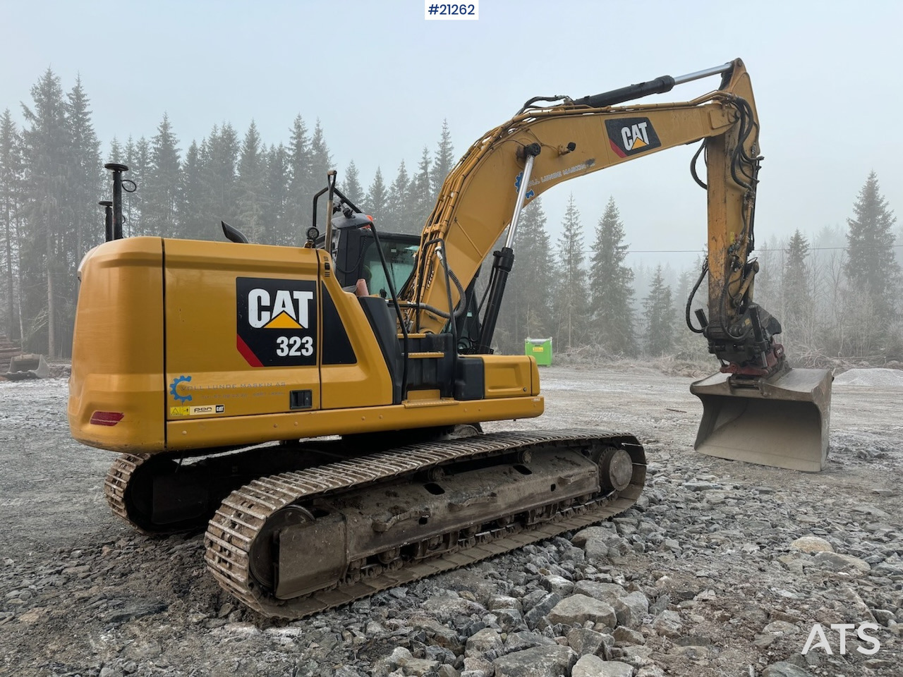 Caterpillar 323 - Kāpurķēžu ekskavators: foto 5 Caterpillar 323 - Kāpurķēžu ekskavators: foto 5