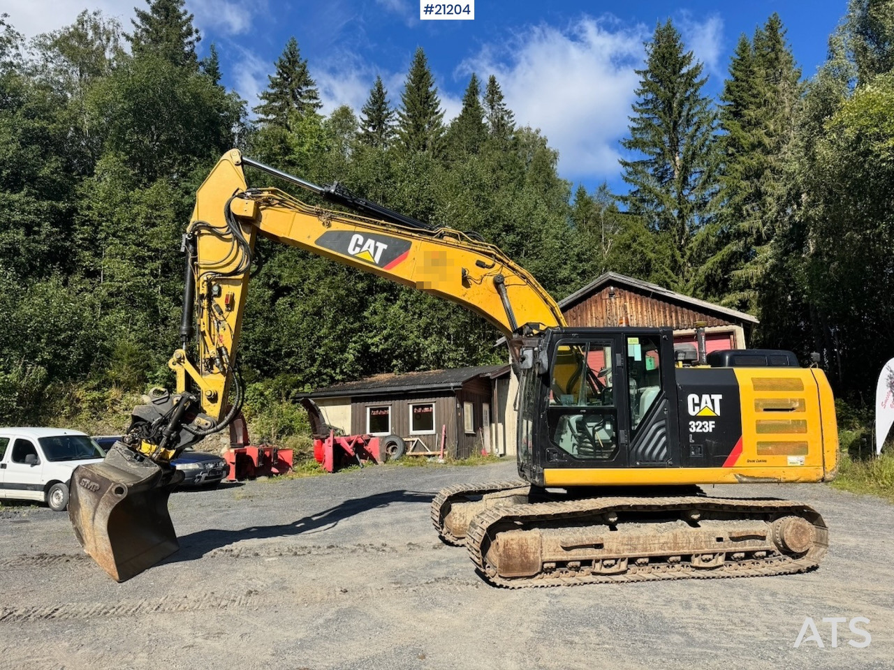 Caterpillar 323FL - Kāpurķēžu ekskavators: foto 3 Caterpillar 323FL - Kāpurķēžu ekskavators: foto 3