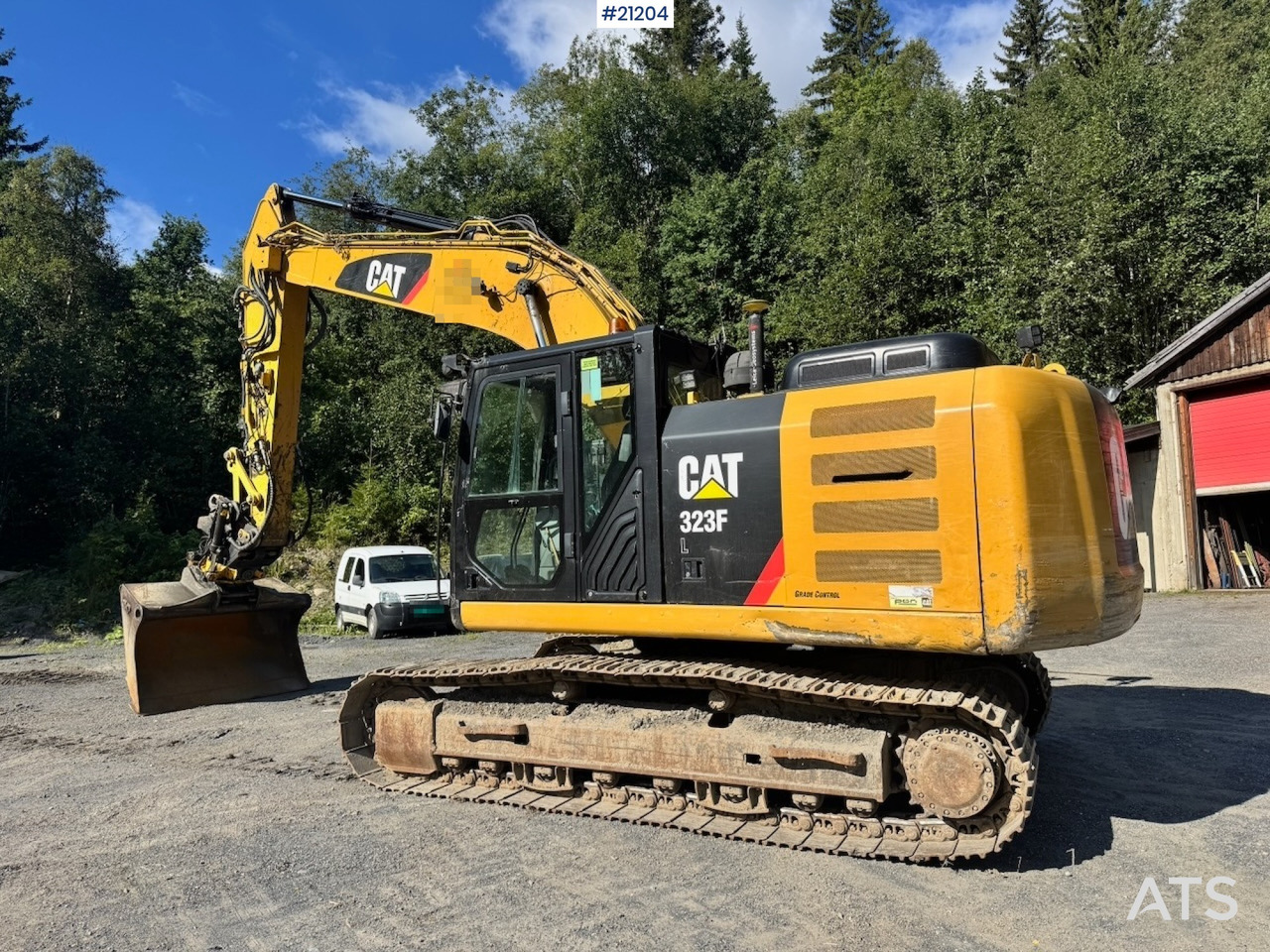 Caterpillar 323FL - Kāpurķēžu ekskavators: foto 4 Caterpillar 323FL - Kāpurķēžu ekskavators: foto 4