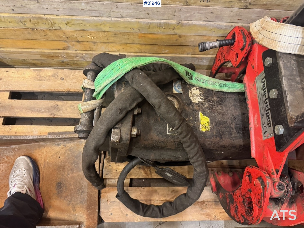 Caterpillar Pigghammer - Hidrauliskais āmurs: foto 1 Caterpillar Pigghammer - Hidrauliskais āmurs: foto 1