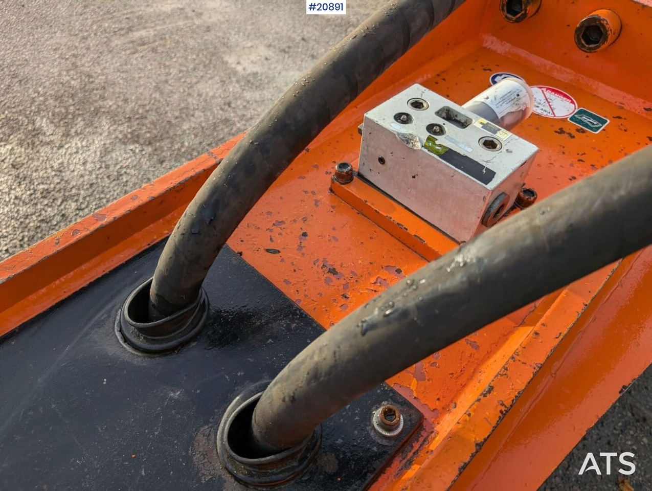 Danda DandA Silence 550V Pigghammer med G90-feste - Hidrauliskais āmurs - Celtniecības tehnika: foto 4 Danda DandA Silence 550V Pigghammer med G90-feste - Hidrauliskais āmurs - Celtniecības tehnika: foto 4