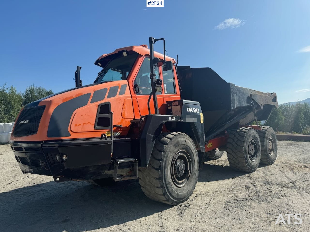 Doosan DA 30 Dumper - Artikulētias pašizgāzējs: foto 1 Doosan DA 30 Dumper - Artikulētias pašizgāzējs: foto 1
