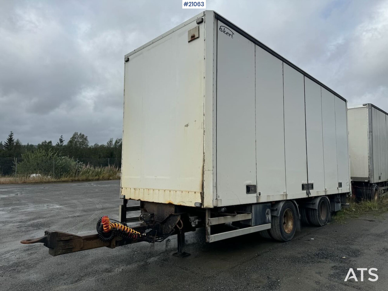 Ekeri l2 2-akslet skaphenger - Piekabe slēgtā virsbūve: foto 1 Ekeri l2 2-akslet skaphenger - Piekabe slēgtā virsbūve: foto 1