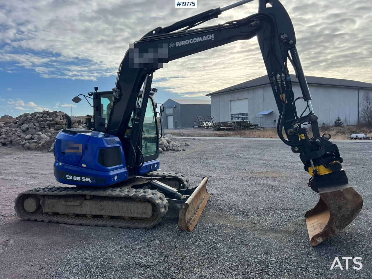 Euromach ES 85 SB4 - Ekskavators: foto 1 Euromach ES 85 SB4 - Ekskavators: foto 1