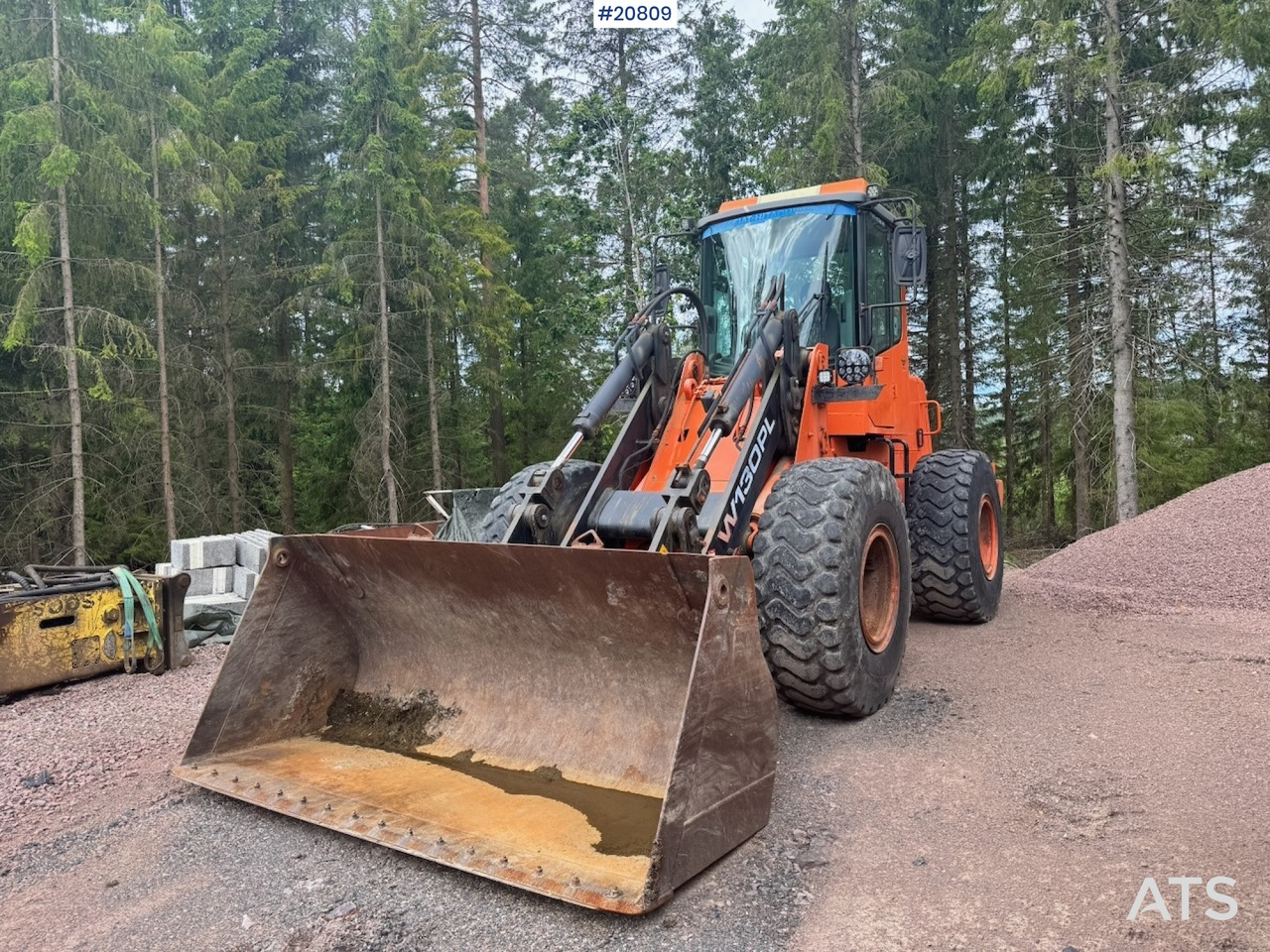 Fiat Hitachi W130PL - Riteņu iekrāvējs: foto 1 Fiat Hitachi W130PL - Riteņu iekrāvējs: foto 1