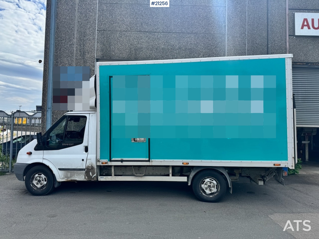 Ford TRANSIT - Furgons ar slēgtā virsbūve: foto 3 Ford TRANSIT - Furgons ar slēgtā virsbūve: foto 3