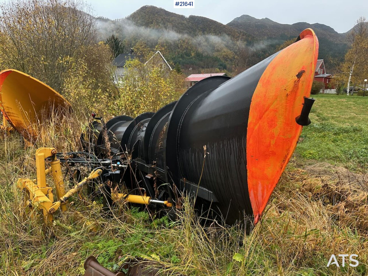 Gmill 2001 Gmill HDA 265 plog - Sniega arkls: foto 2 Gmill 2001 Gmill HDA 265 plog - Sniega arkls: foto 2